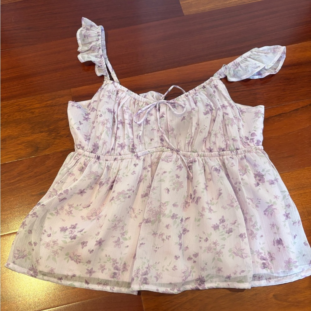 BNWT.  Hollister blouse.  Size small.